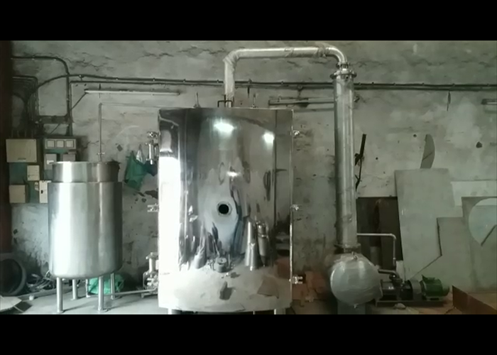 Vacuum Tray Dryer